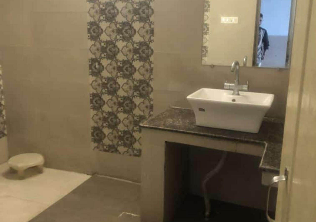 Shree Chitra Residency By Grb Hotel Haridvár Kültér fotó